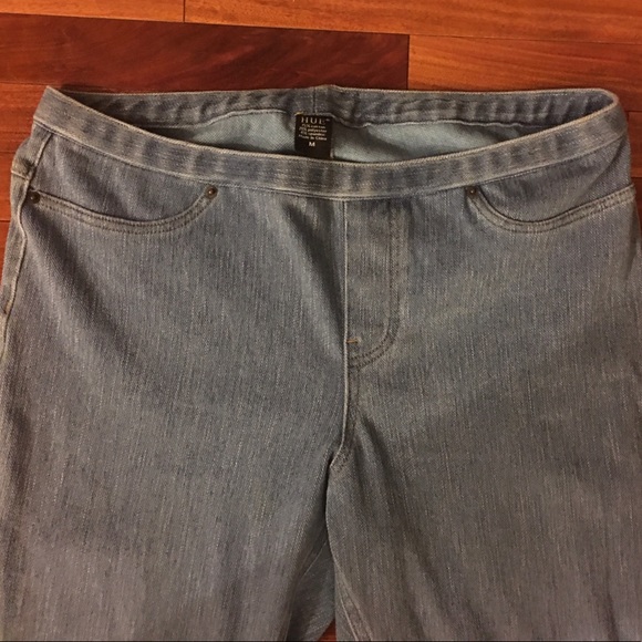 3/$15- ✨HUE CAPRI LEGGINGS STRETCHY JEAN✨ADD-ON ITEM $50➕ - Picture 13 of 13